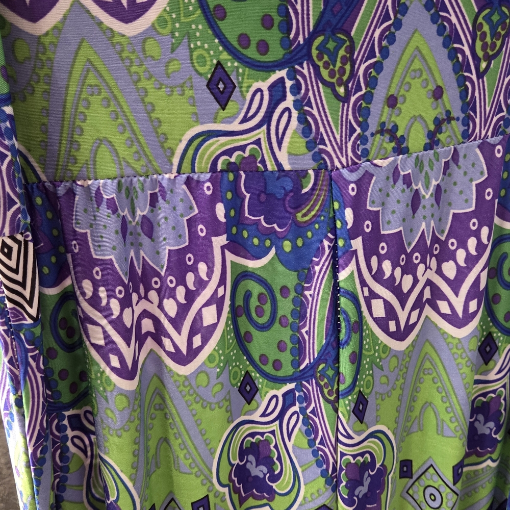 Elegant Green and Purple Wide Leg Jumpsuit - Picture 2 of 6